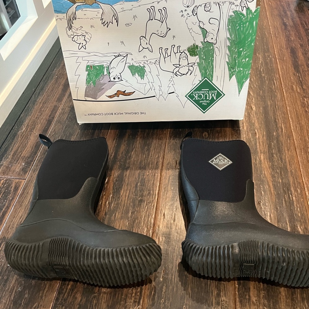 Kids Hale Black Muck Boots
